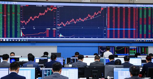 2月20日港股首个交易日：人工智能与机器人概念股逆市大涨